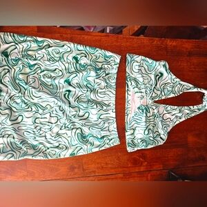 SHEIN Green and White Swirl Print Set